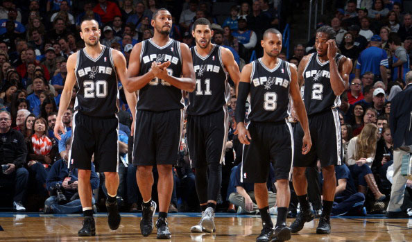 4. San Antonio Spurs (14-3)